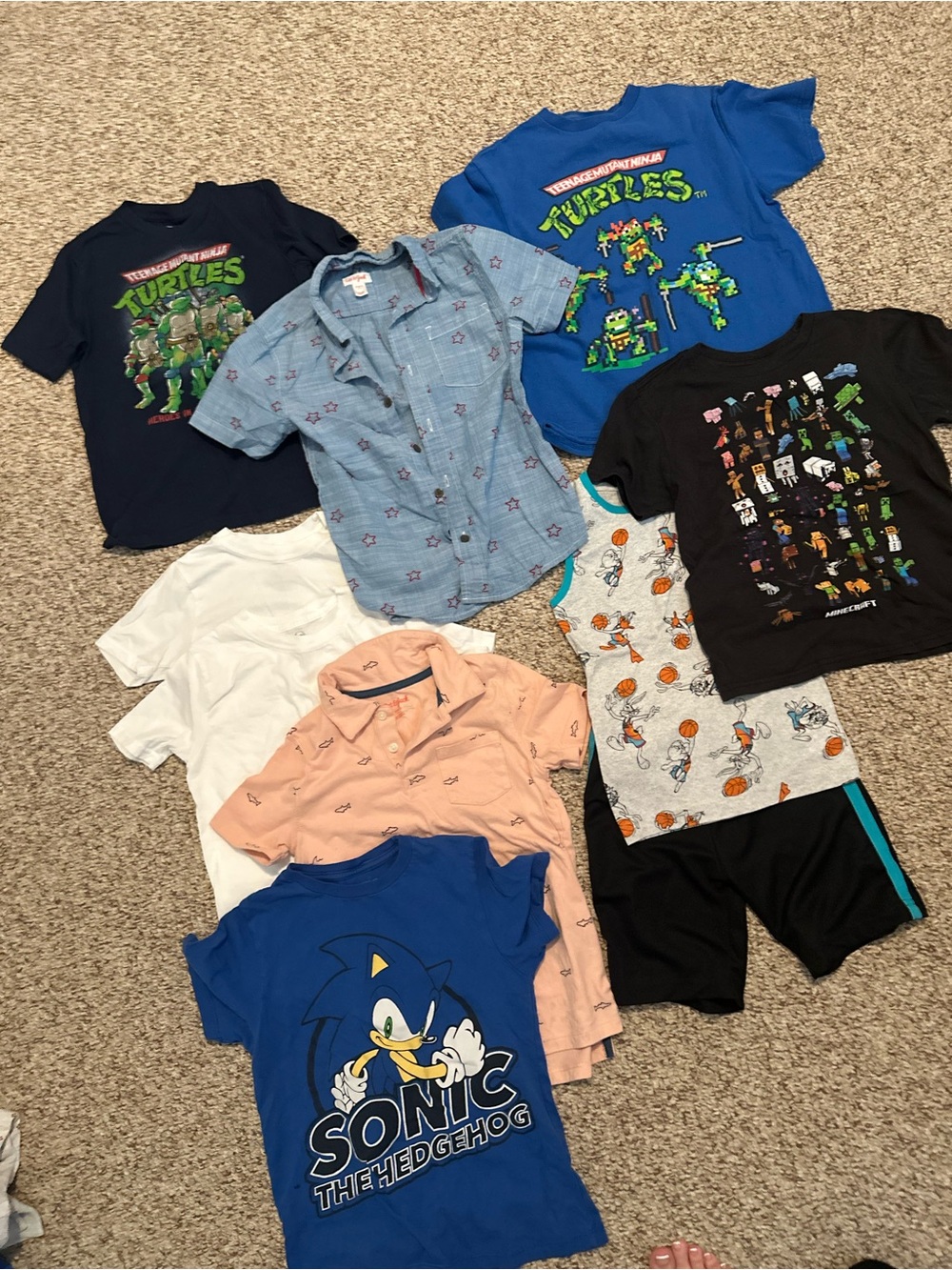 Size small 6/7 shirt bundle